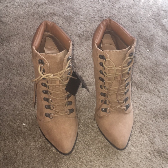 Heeled Tan Ankle Boots! NWTs! - Picture 2 of 3